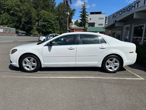Used 2012 Chevrolet Malibu LS w/ LS Uplevel Package FWD image 8