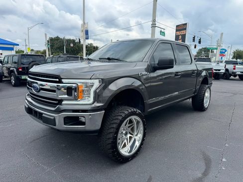Used 2018 Ford F150 XLT RWD image 1
