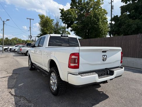 Used 2019 RAM 2500 Laramie AWD/4WD image 7
