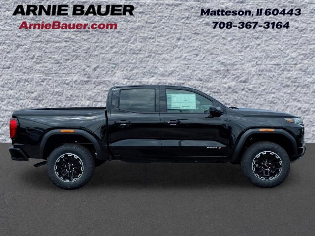 New 2026 GMC Canyon AT4 w/ Technology Plus Package AWD/4WD image 4