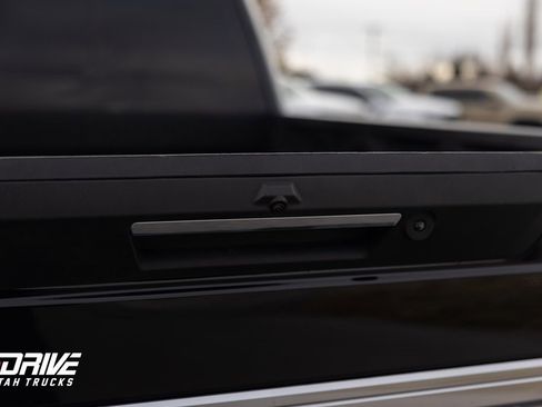 Used 2022 Ford F350 Platinum image 12