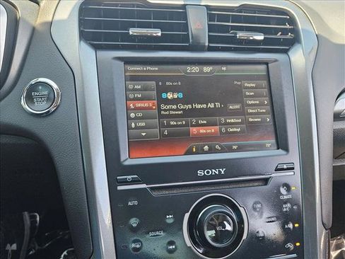 Used 2014 Ford Fusion Titanium FWD image 13