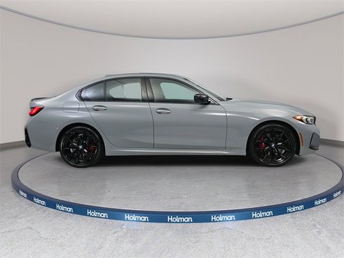 New 2026 BMW 330i xDrive Sedan w/ M Sport Package image 4