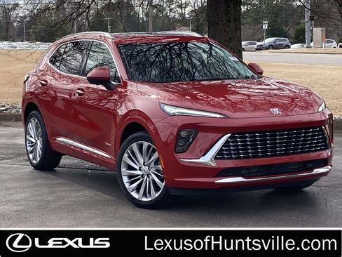 Used 2025 Buick Envision Avenir image 1