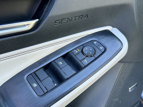 New 2026 Nissan Sentra SL FWD image 23