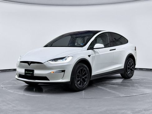 Used 2022 Tesla Model X AWD/4WD image 1