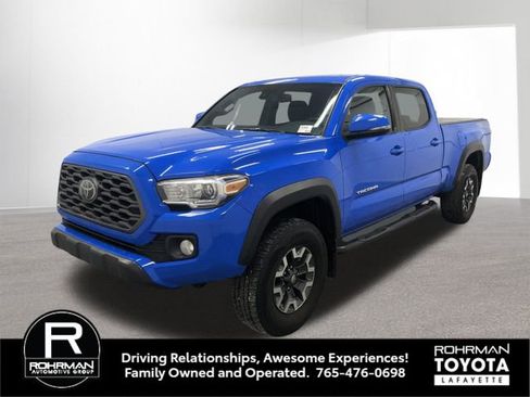 Used 2020 Toyota Tacoma TRD Off-Road image 2