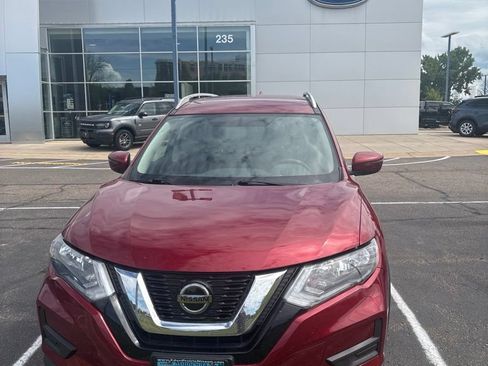 Used 2018 Nissan Rogue SV AWD/4WD image 1