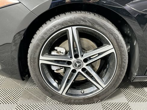 Used 2022 Mercedes-Benz A 220 4MATIC image 35