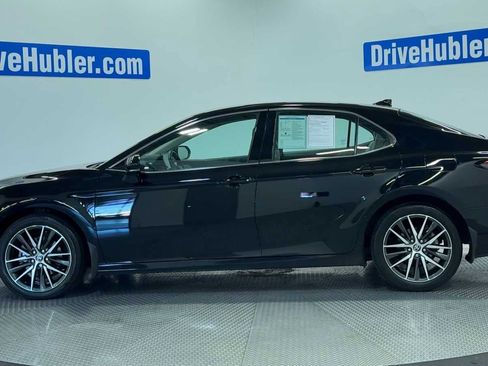Used 2023 Toyota Camry XLE w/ Cold Weather Package AWD/4WD image 4