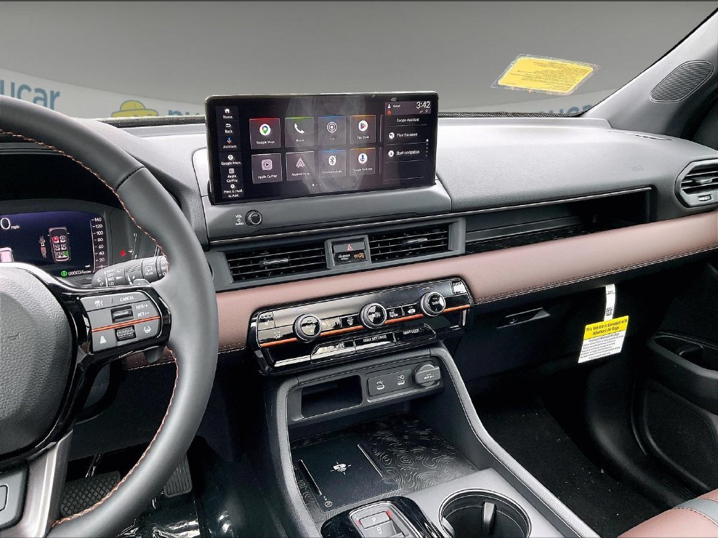 New 2026 Honda Pilot TrailSport image 13
