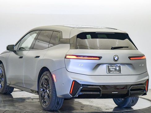 New 2026 BMW iX xDrive60 w/ M Sport Package image 2