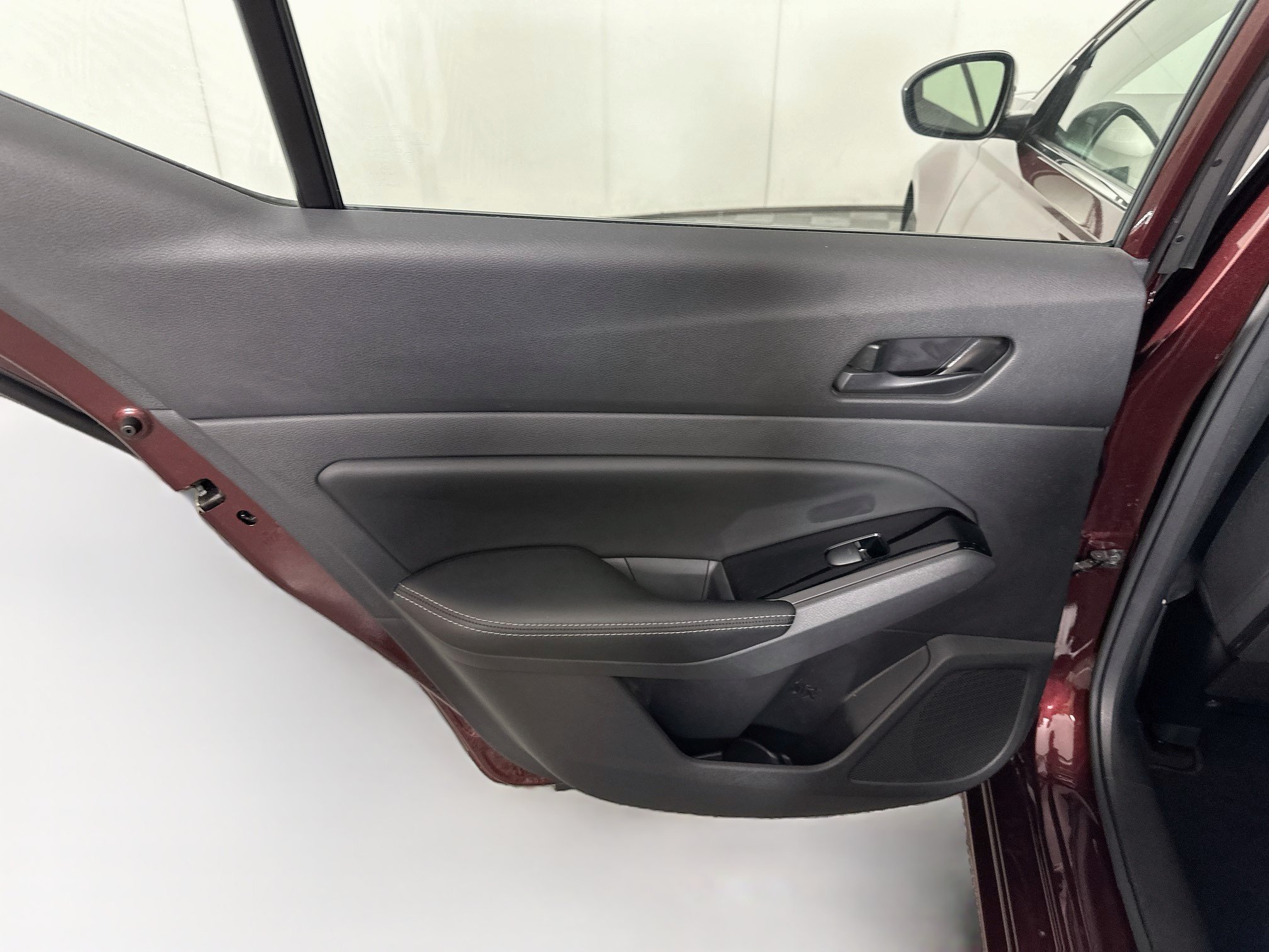 Used 2023 Nissan Altima 2.5 SV FWD image 25