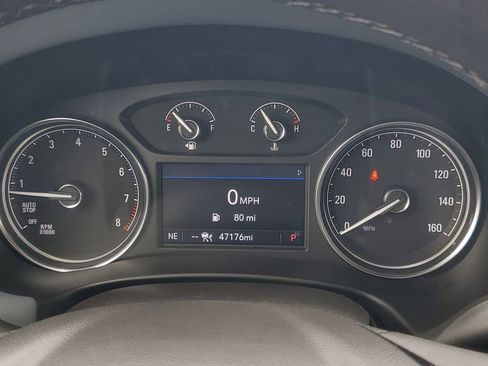 Used 2024 Buick Enclave Essence w/ Technology Package FWD image 19