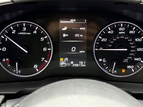 Used 2024 Subaru Crosstrek 2.0i Premium w/ Crosstrek Mirror Package AWD/4WD image 27