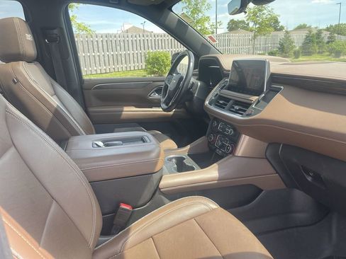 Used 2022 Chevrolet Tahoe High Country AWD/4WD image 39