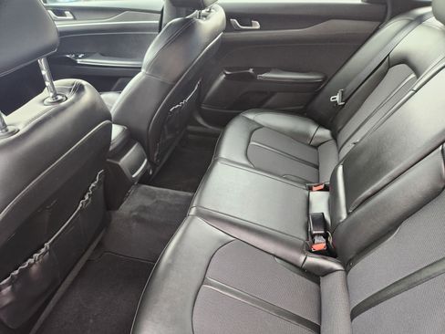 Used 2022 Kia K5 GT-Line image 9