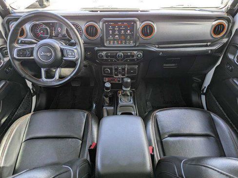 Certified 2022 Jeep Gladiator Mojave w/ LED Lighting Group AWD/4WD image 15