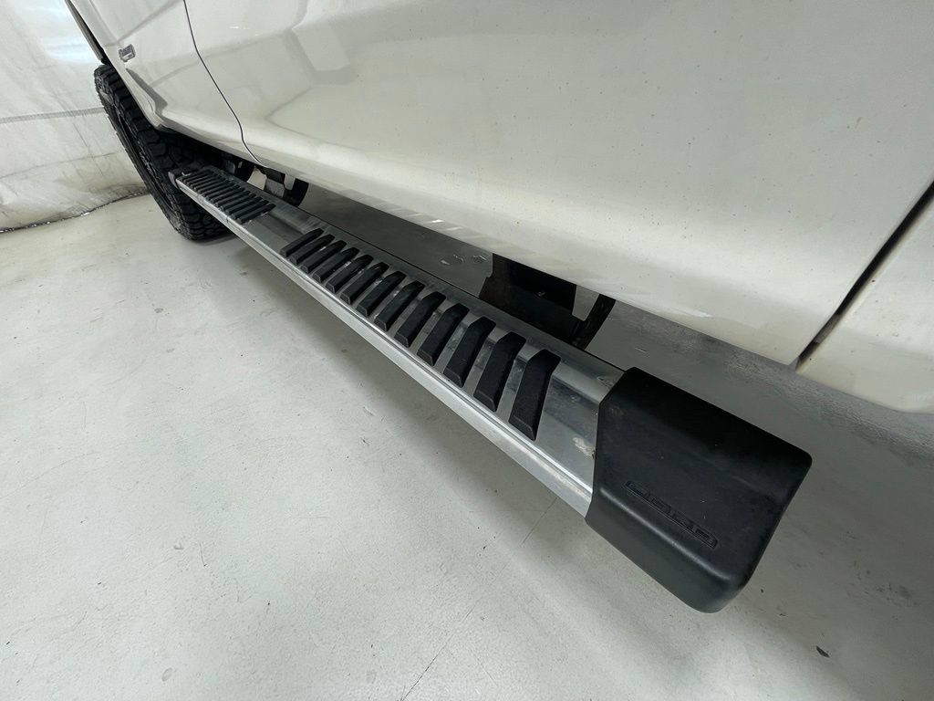 Used 2019 Ford F250 Lariat w/ Lariat Ultimate Package AWD/4WD image 11