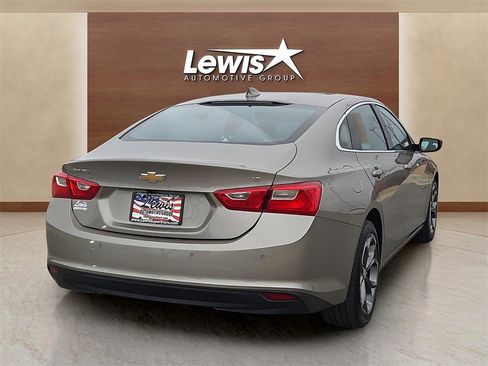 Used 2024 Chevrolet Malibu LT image 4