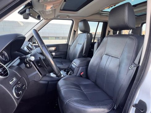 Used 2016 Land Rover LR4 HSE Silver Edition AWD/4WD image 14