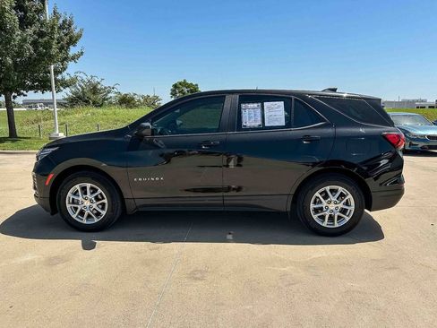 Used 2023 Chevrolet Equinox LS FWD image 6