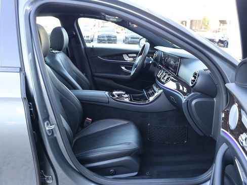 Used 2019 Mercedes-Benz E 450 4MATIC Sedan w/ Premium Package image 29