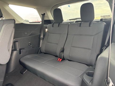 New 2026 Ford Explorer Active AWD/4WD image 12
