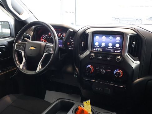 Used 2021 Chevrolet Silverado 1500 LT AWD/4WD image 28