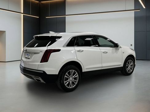 Used 2022 Cadillac XT5 Premium Luxury FWD image 6