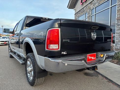 Used 2017 RAM 2500 Laramie image 3