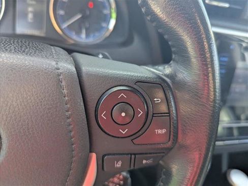 Used 2019 Toyota Corolla SE image 10