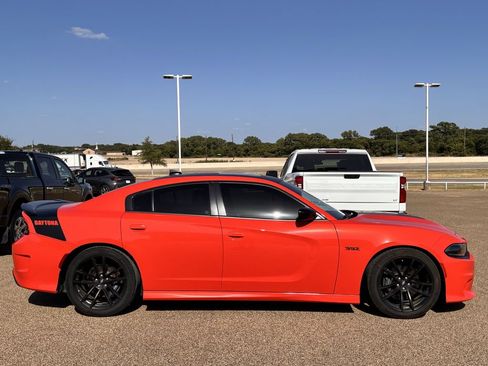 Used 2023 Dodge Charger Scat Pack w/ Daytona Edition Group RWD image 4
