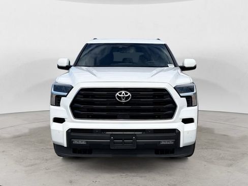 Used 2025 Toyota Sequoia SR5 AWD/4WD image 2