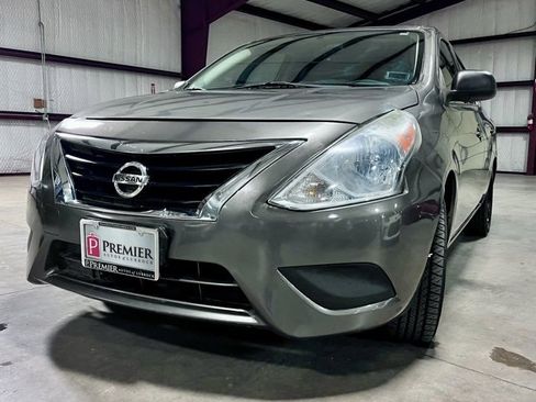 Used 2015 Nissan Versa S Plus image 5