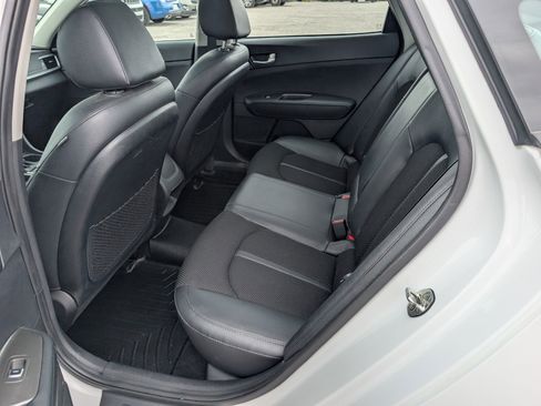 Used 2019 Kia Optima S w/ S Panoramic Sunroof Package FWD image 14