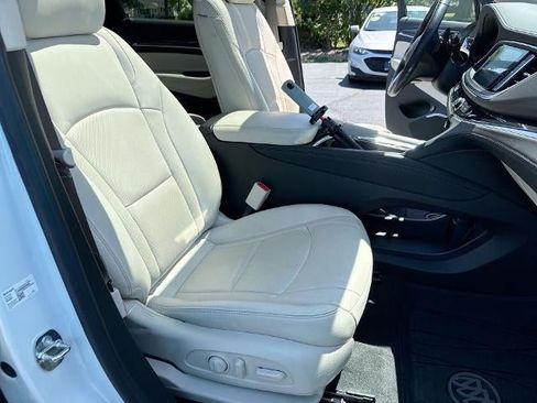 Certified 2023 Buick Enclave Essence w/ Experience Buick Package FWD image 29