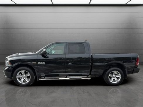 Used 2018 RAM 1500 Sport image 7