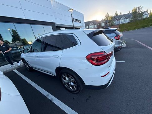 Used 2021 BMW X3 xDrive30i w/ Premium Package AWD/4WD image 6
