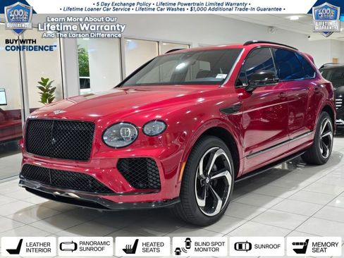 Used 2022 Bentley Bentayga image 1