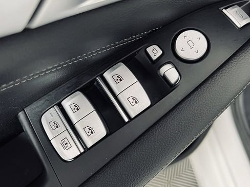 Used 2019 BMW X7 xDrive40i w/ Premium Package image 26