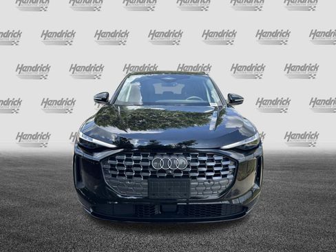 Certified 2025 Audi Q5 Premium w/ Premium Plus AWD/4WD image 3