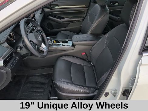 Used 2024 Nissan Altima 2.5 SL image 12
