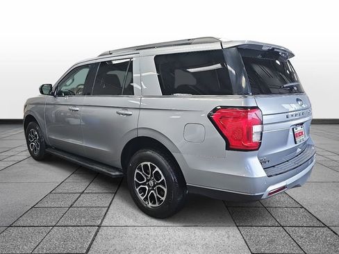 Used 2024 Ford Expedition XLT image 6