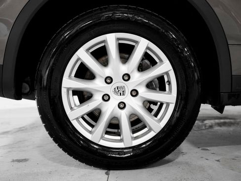 Used 2012 Porsche Cayenne image 42