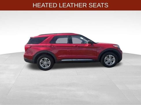 Used 2021 Ford Explorer XLT w/ Equipment Group 202A AWD/4WD image 8