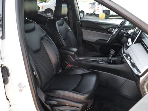 Used 2024 Jeep Compass Latitude w/ Convenience Group image 49