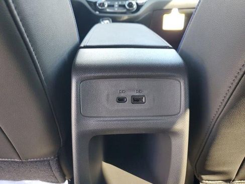 New 2026 Buick Envista Sport Touring FWD image 13