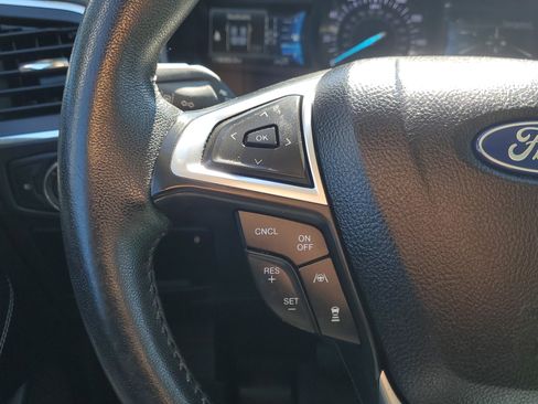 Certified 2022 Ford Edge Titanium w/ Equipment Group 301A image 27