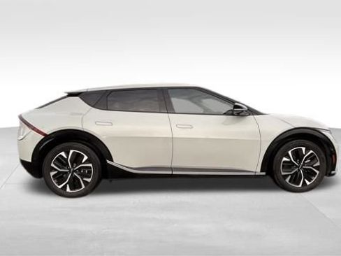 Used 2022 Kia EV6 Wind w/ Wind Technology Package image 4